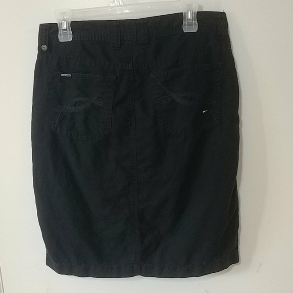 Tommy Hilfiger Skirt - Picture 3 of 8